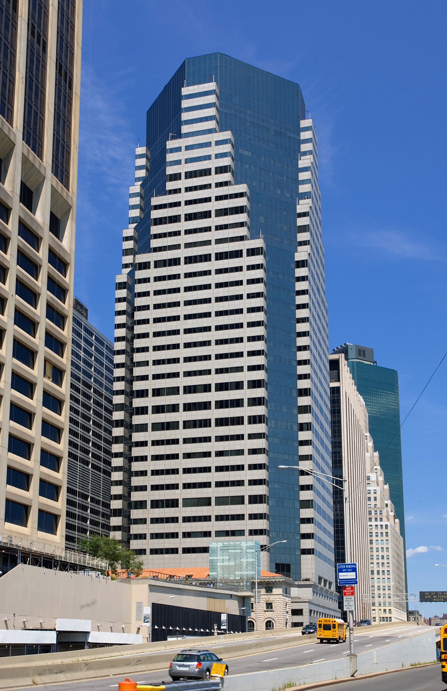 One Financial Square, New York City - View from the south. © Mathias Beinling